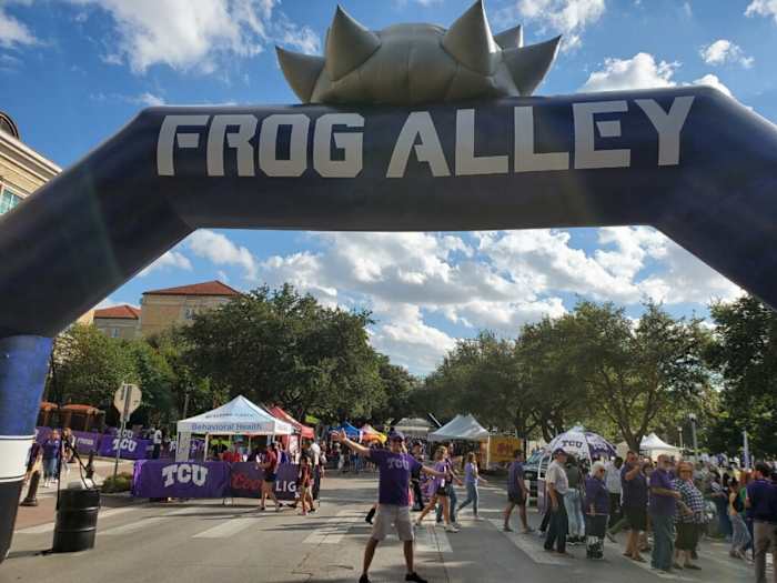 7D193EA2-E10F-481C-B9CA-EAA3CC55C033